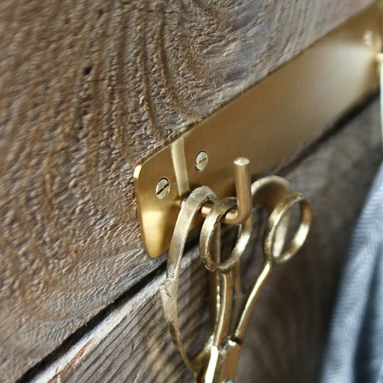 Brass Plate Triple Hook - Image 4