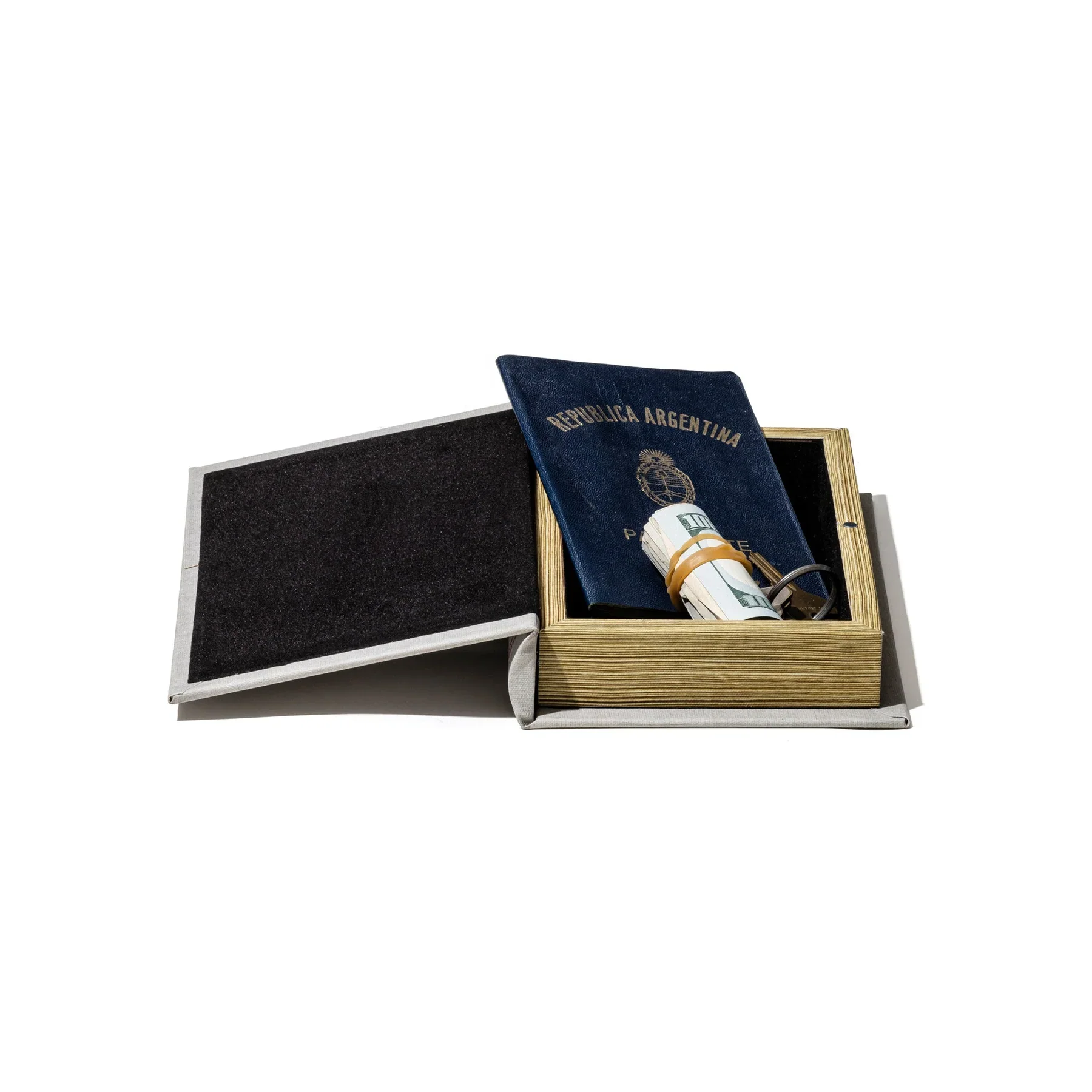 Empty Book – Engineering Plastics - Image 2