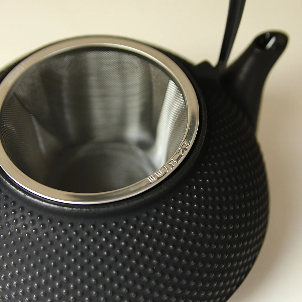 Iwachu Cast Iron Teapot - 1,2 L - Image 5