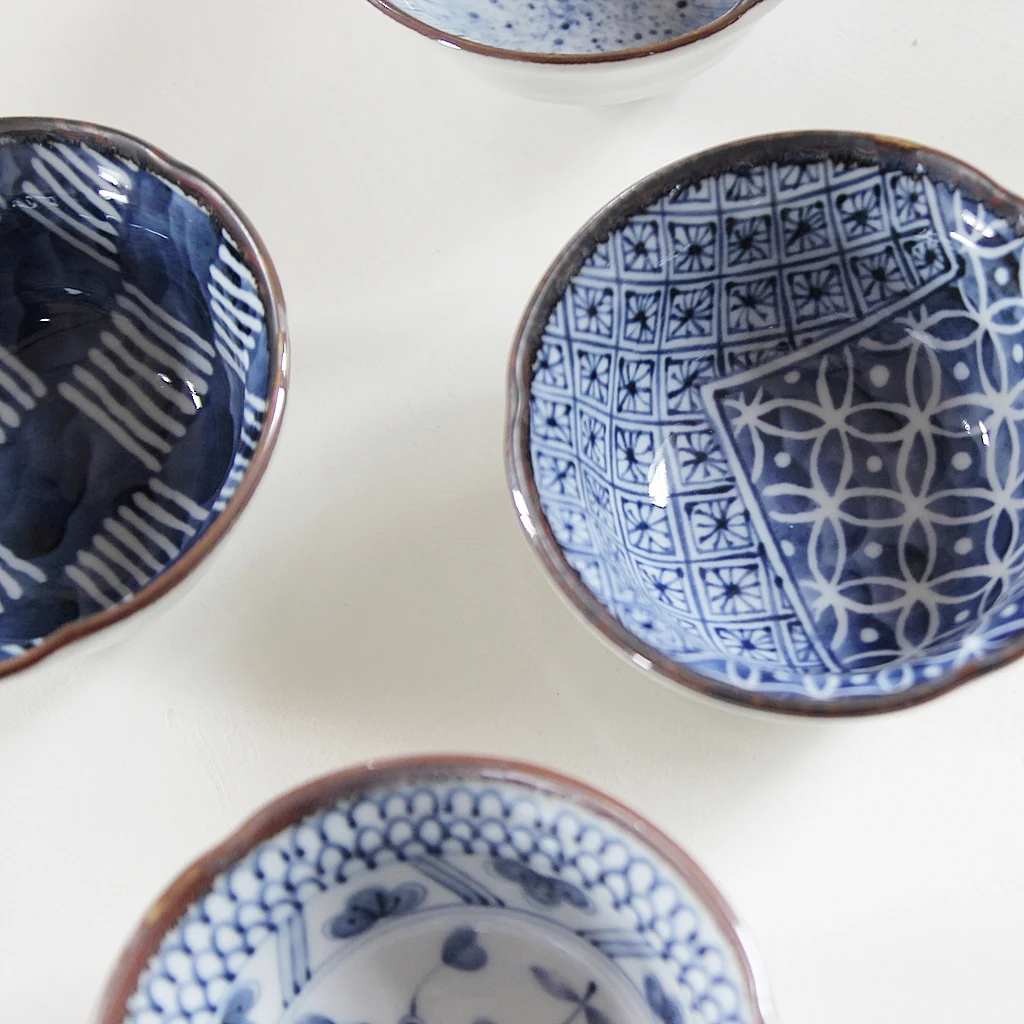 Japanese Blue Pattern Bowl – Set of 5 - Image 3