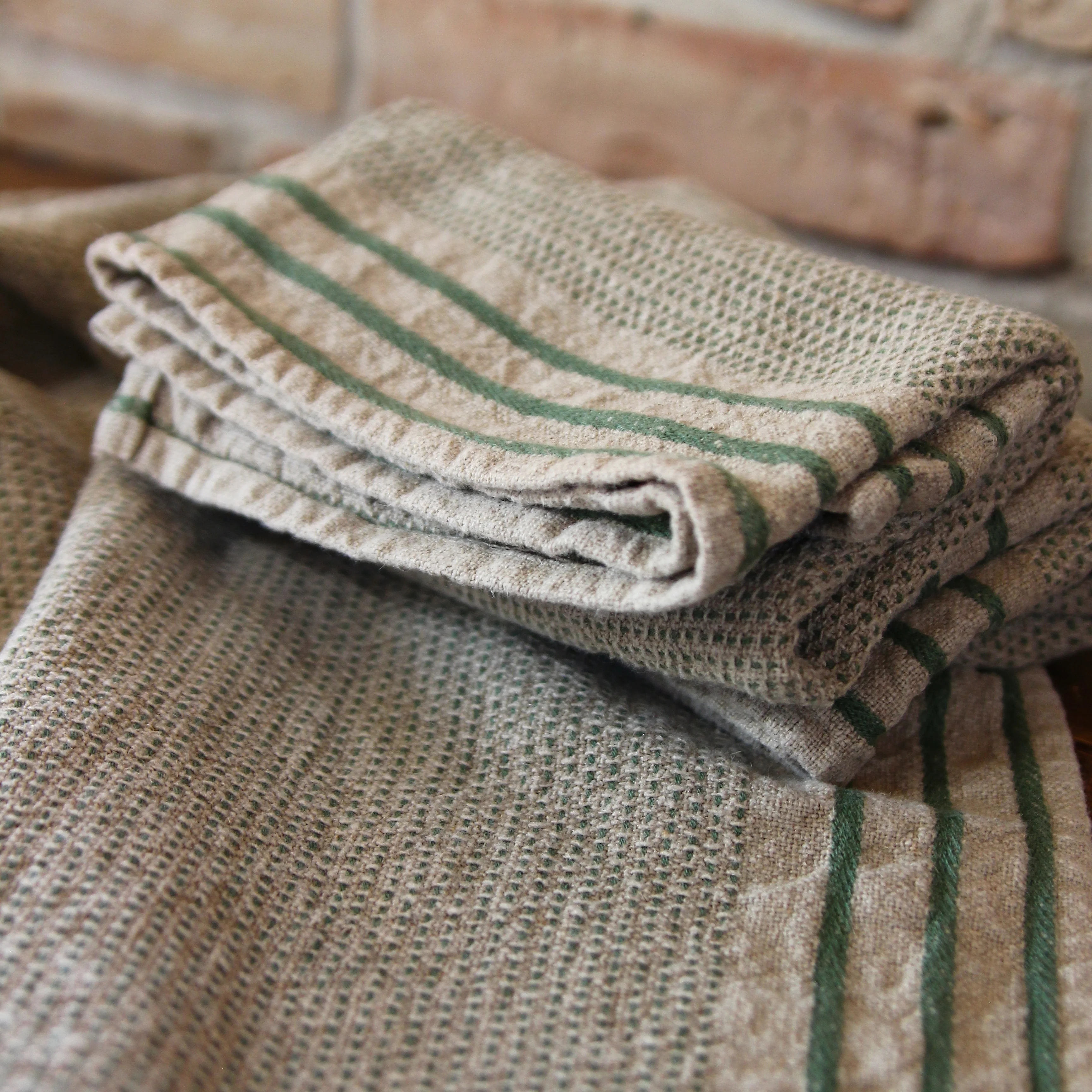 Linen Tea Towel Maya - olive - Image 2