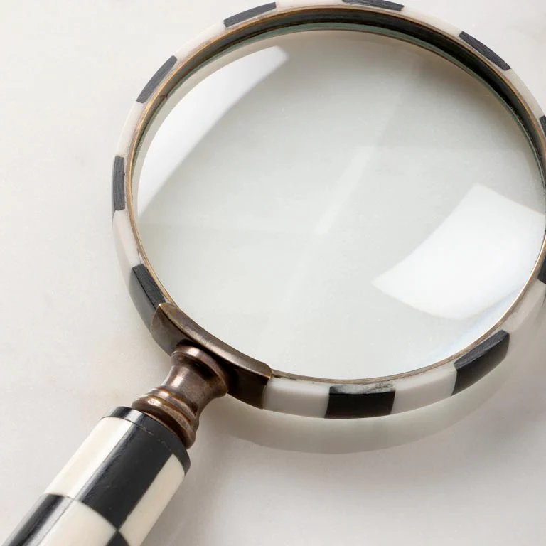 Magnifier Black & White Pattern - Image 4