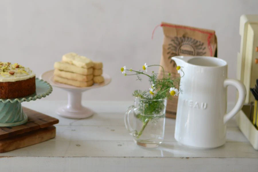 Martin Pitcher White - Image 5