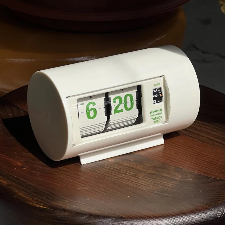 Penco x TWEMCO Desk Clock - Image 2