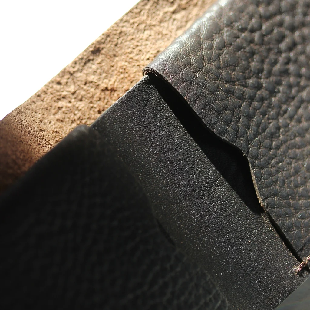 Peze Leather Wallet - Image 3