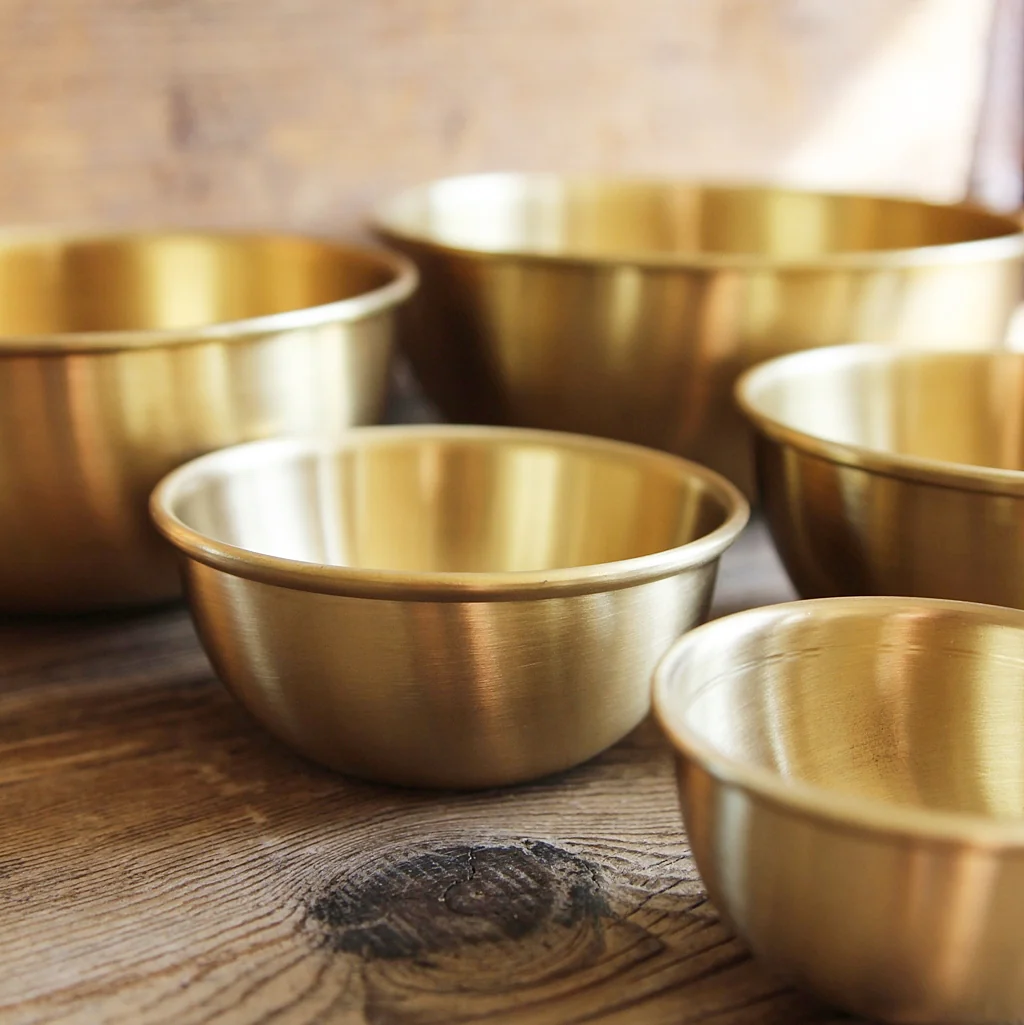Round Brass Bowl XL/16 - Image 5