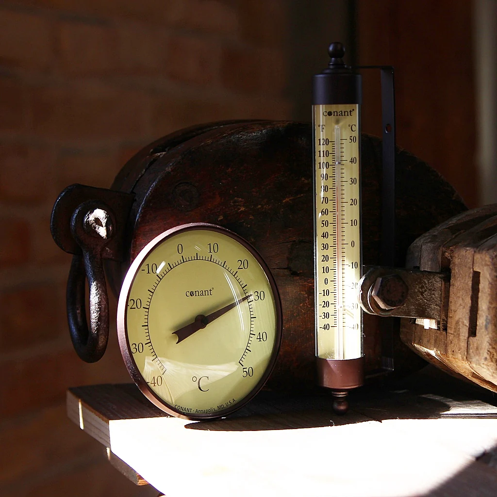 Round Thermometer Bronze Patina - Image 3