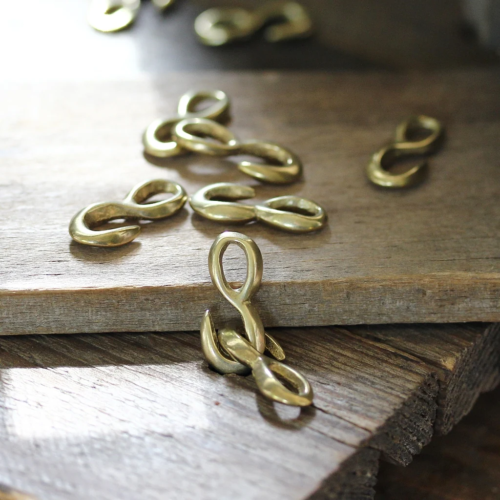 S-Shape Closed Hook Brass - Image 3
