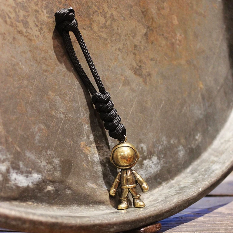 Spaceman Keychain - Image 4