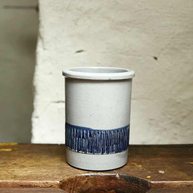 Utensilienhalter mit blauer Strukturglasur - Image 3