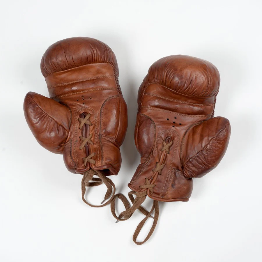 Vintage Leather Boxing Gloves 1920 in Cognac - Image 5