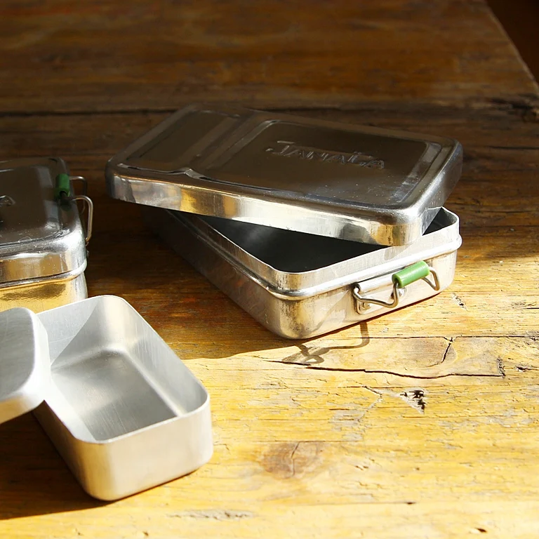 Vintage Lunch Box - Image 6