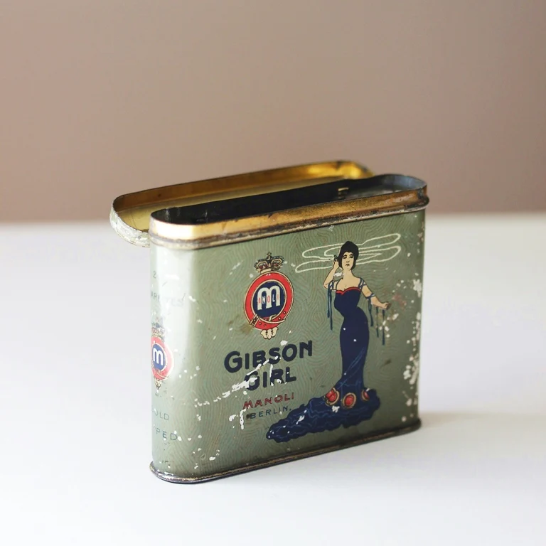 Zigarettendose Gibson Girl – Manoli Berlin - Image 7